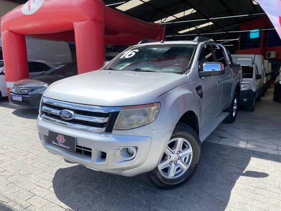 FORD RANGER 3.2 XLT 4X4 CD 20V DIESEL 4P AUTOMÁTICO